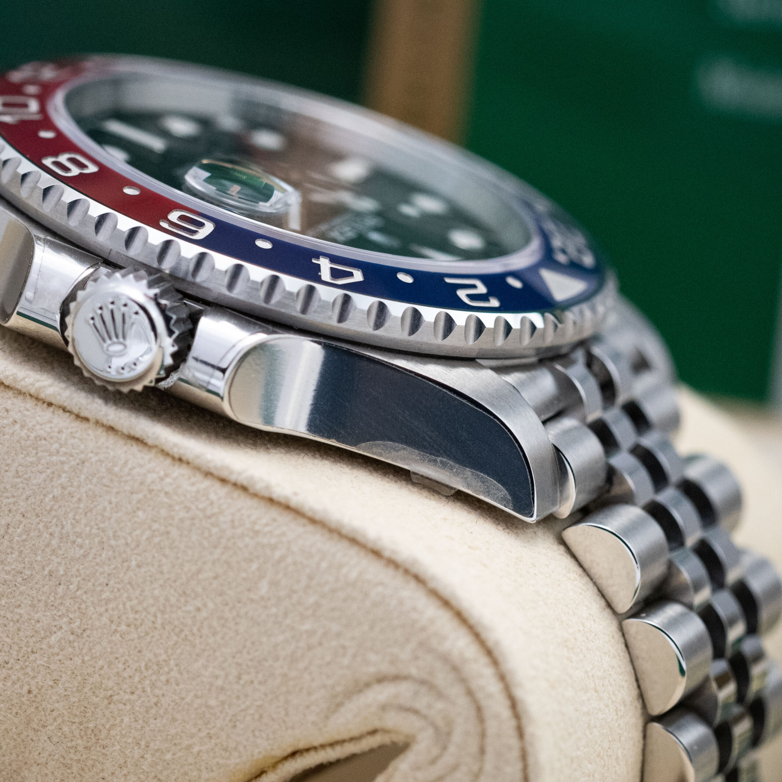 Rolex GMT Master II "Pepsi" (2018) - Image 5