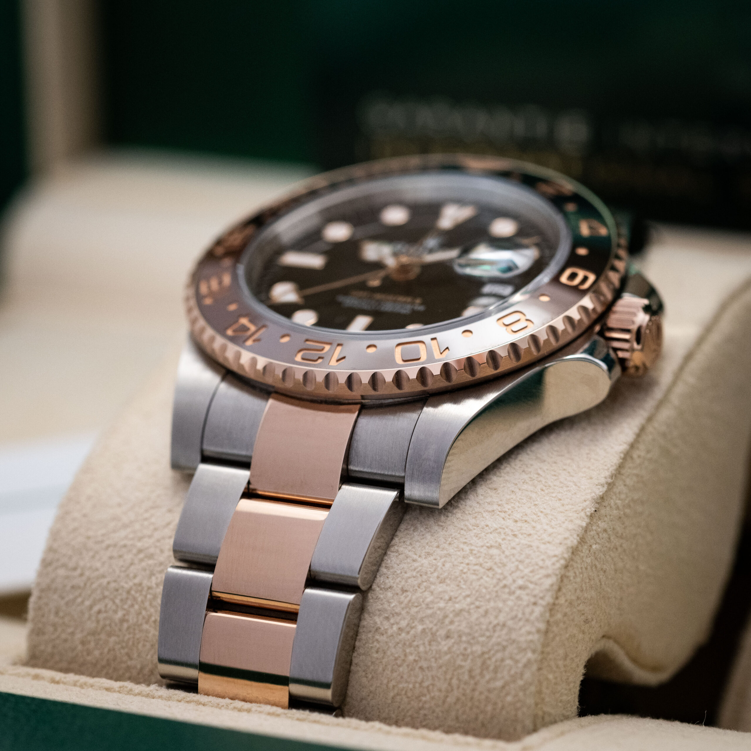 Rolex GMT Master II "Rootbeer" (2023) - Image 5