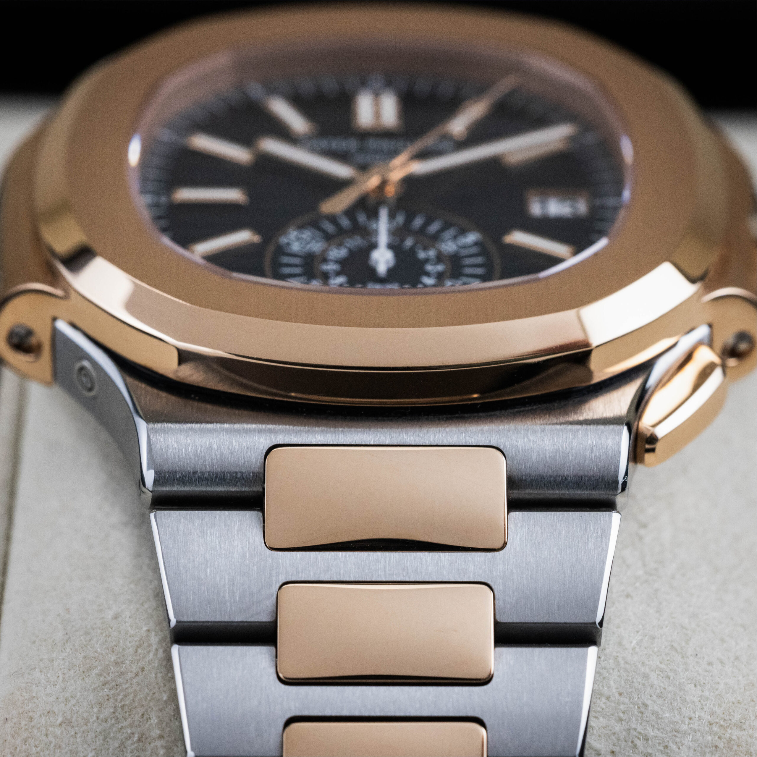Patek Nautilus 5980/1AR (2022) - Image 7