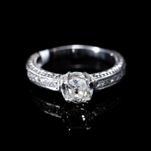 0.75ct Diamond set in Platinum